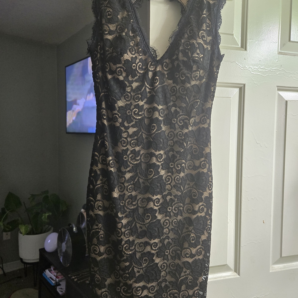 Elegant Black Lace Dress